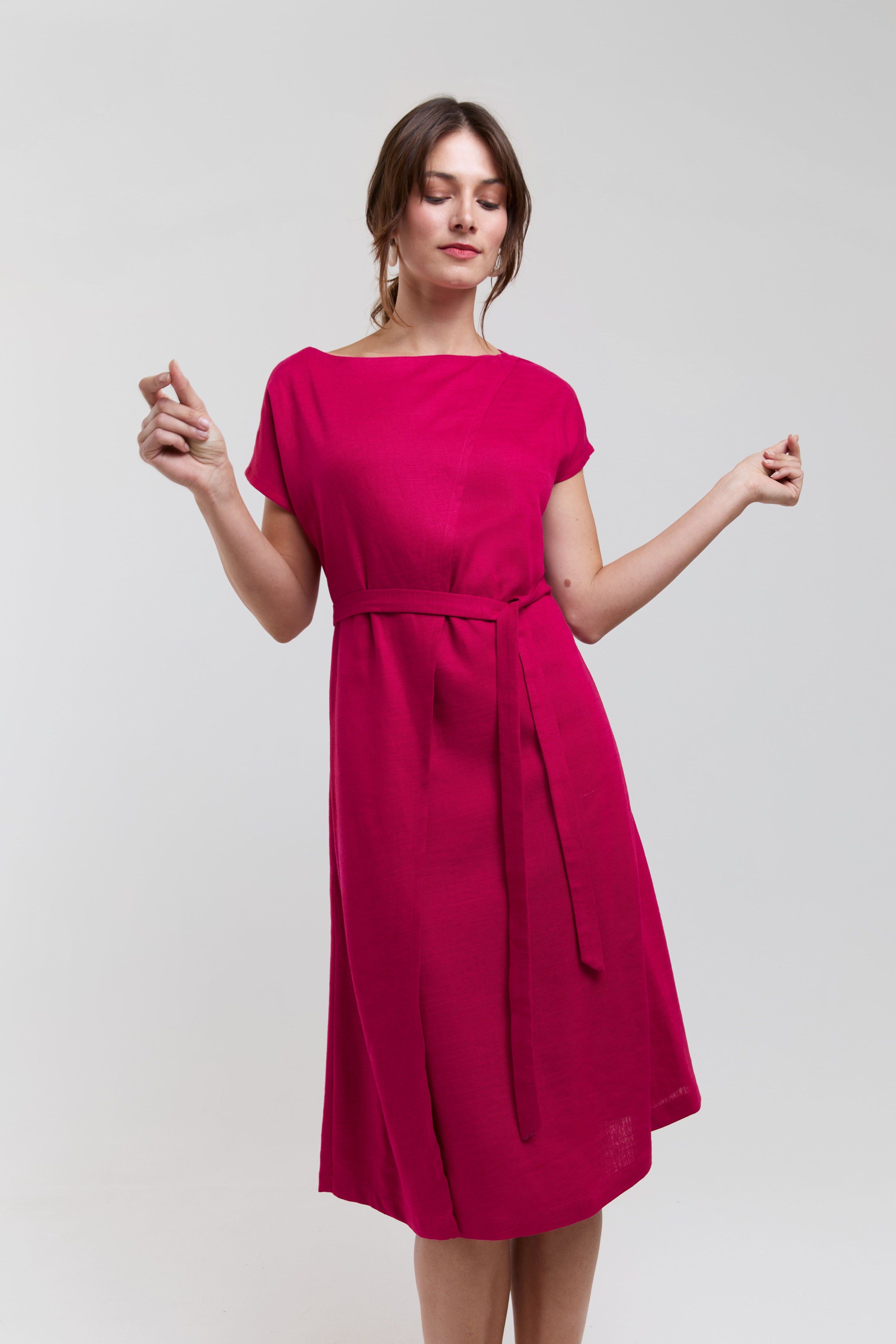 Julia | Elegant Midi Dress with Waist Belts in Cherry Red