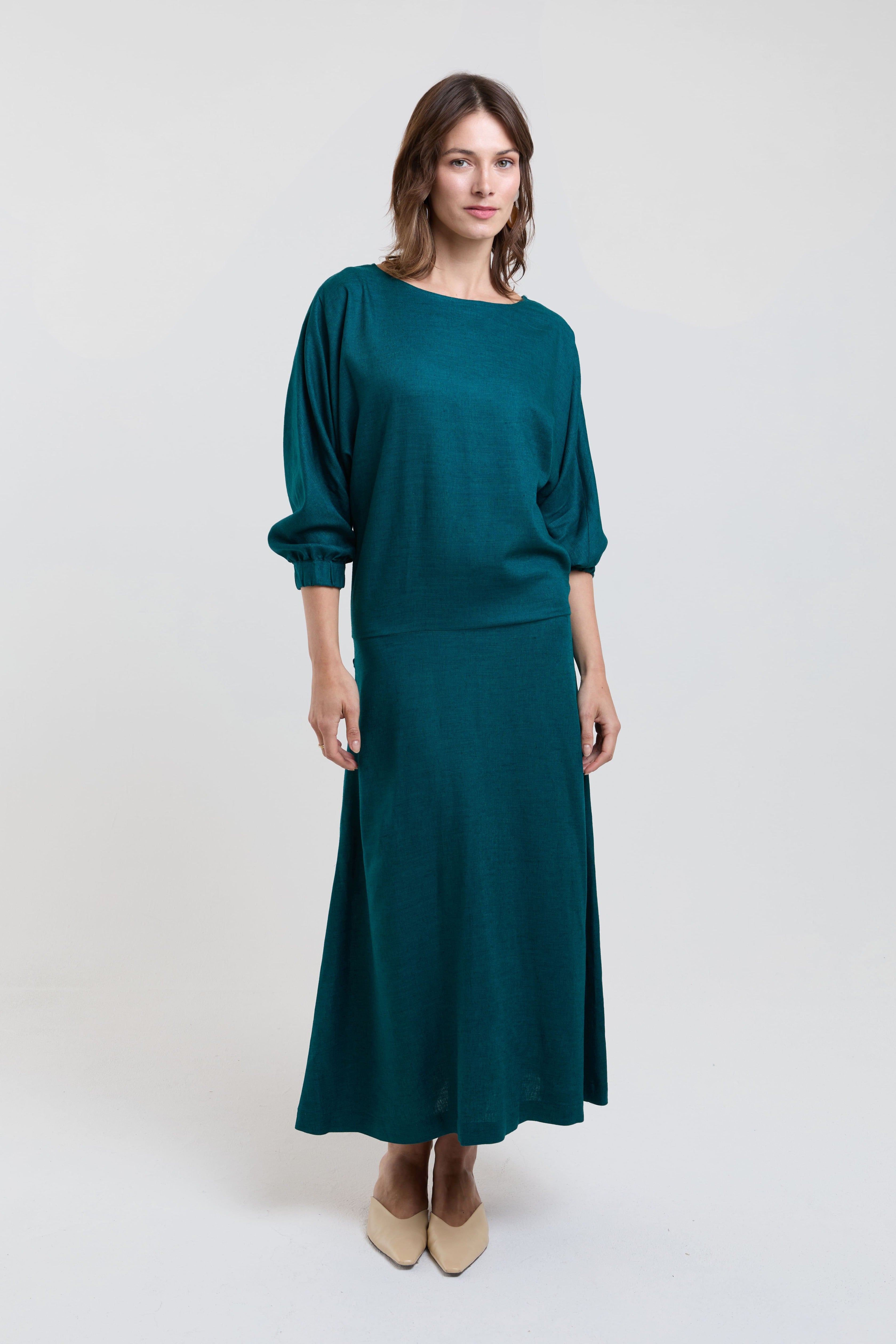 Andrea | Midi Kleid mit langen Ärmeln und verstellbarer Taille in Grün