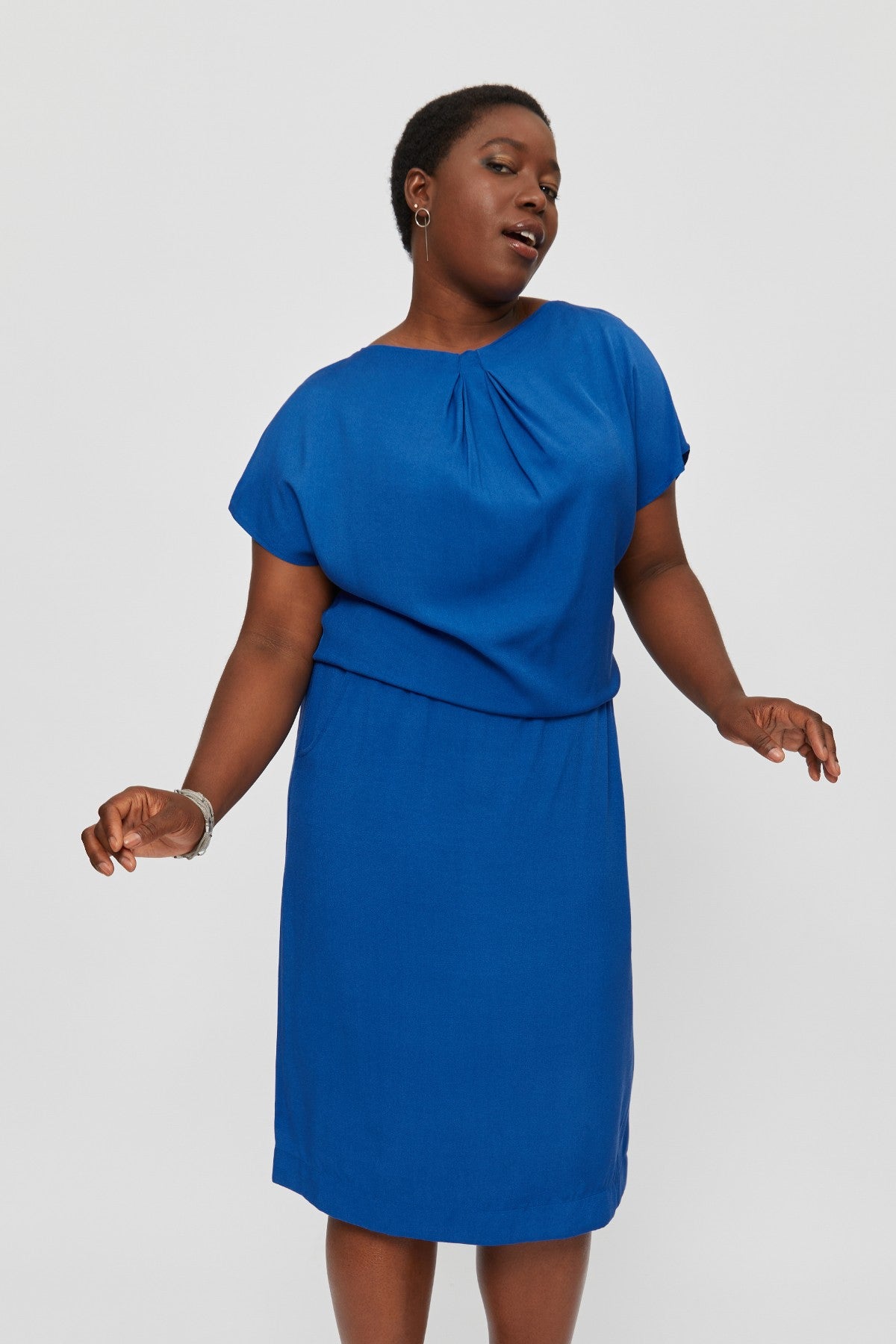 Amy | Midi Dress with Pencil Skirt and Neckline Detail in Classic Blue