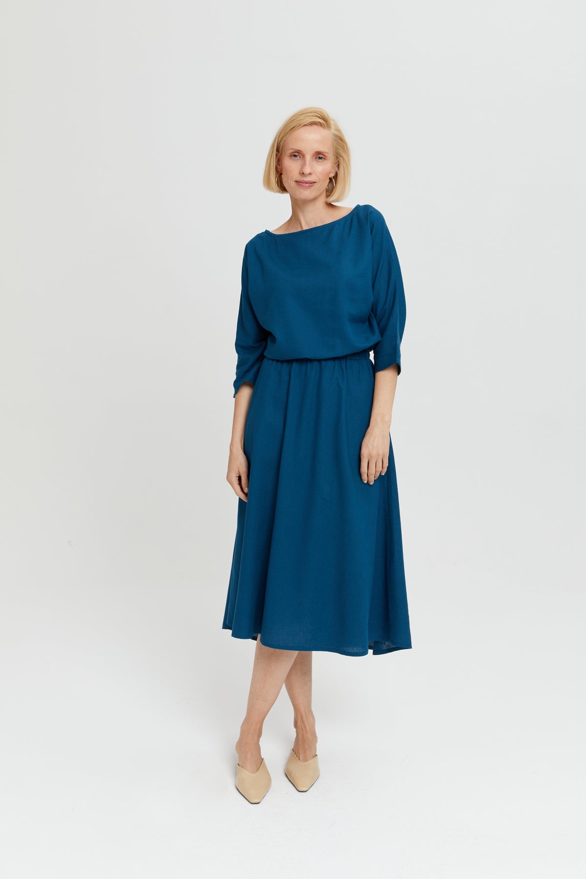 Nane | Linen Dress with 3/4 Sleeves in Petrol-Blue