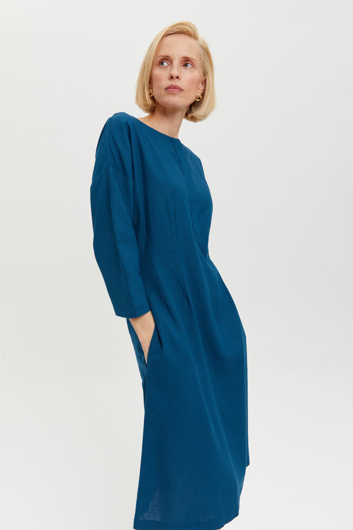 Lusin | Midi Linen Dress with Button-Front in Petrol-Blue