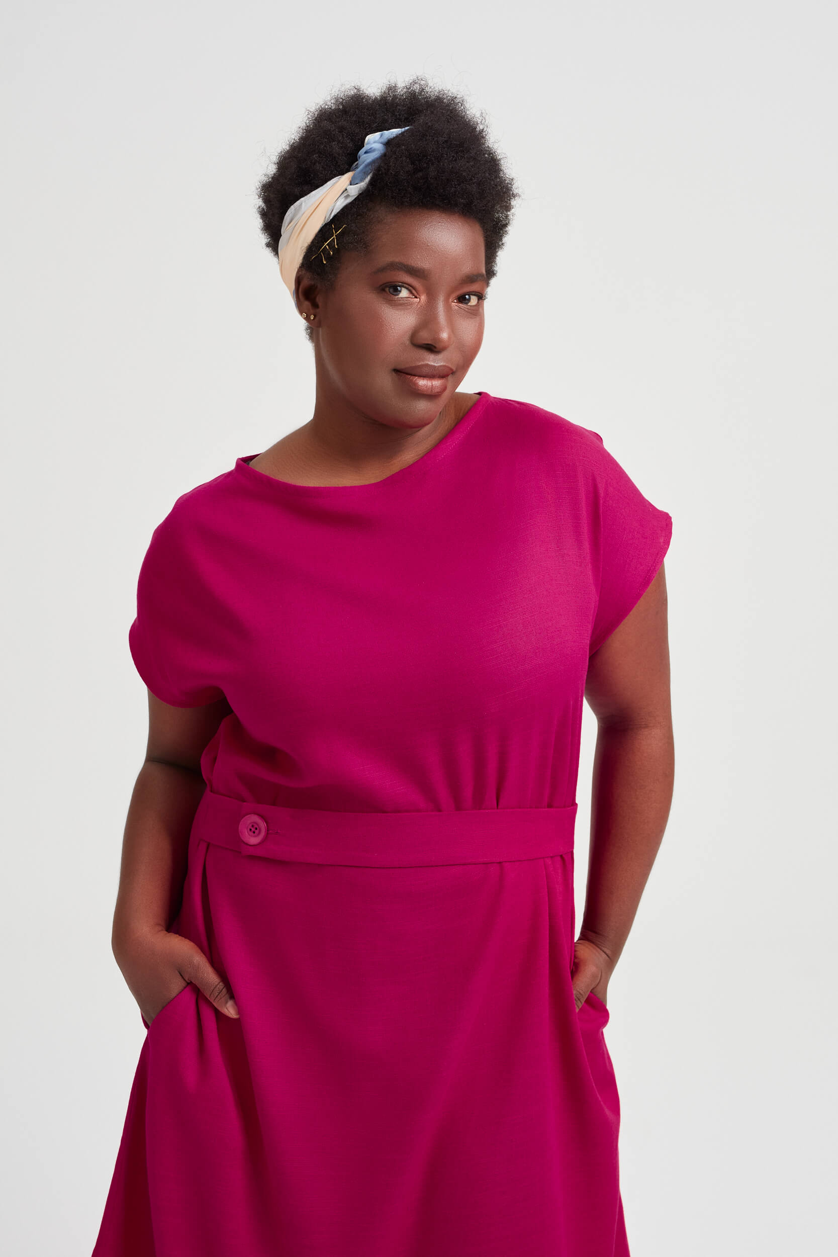 Sati | Midi Dress with Boat Neck in Cherry Red