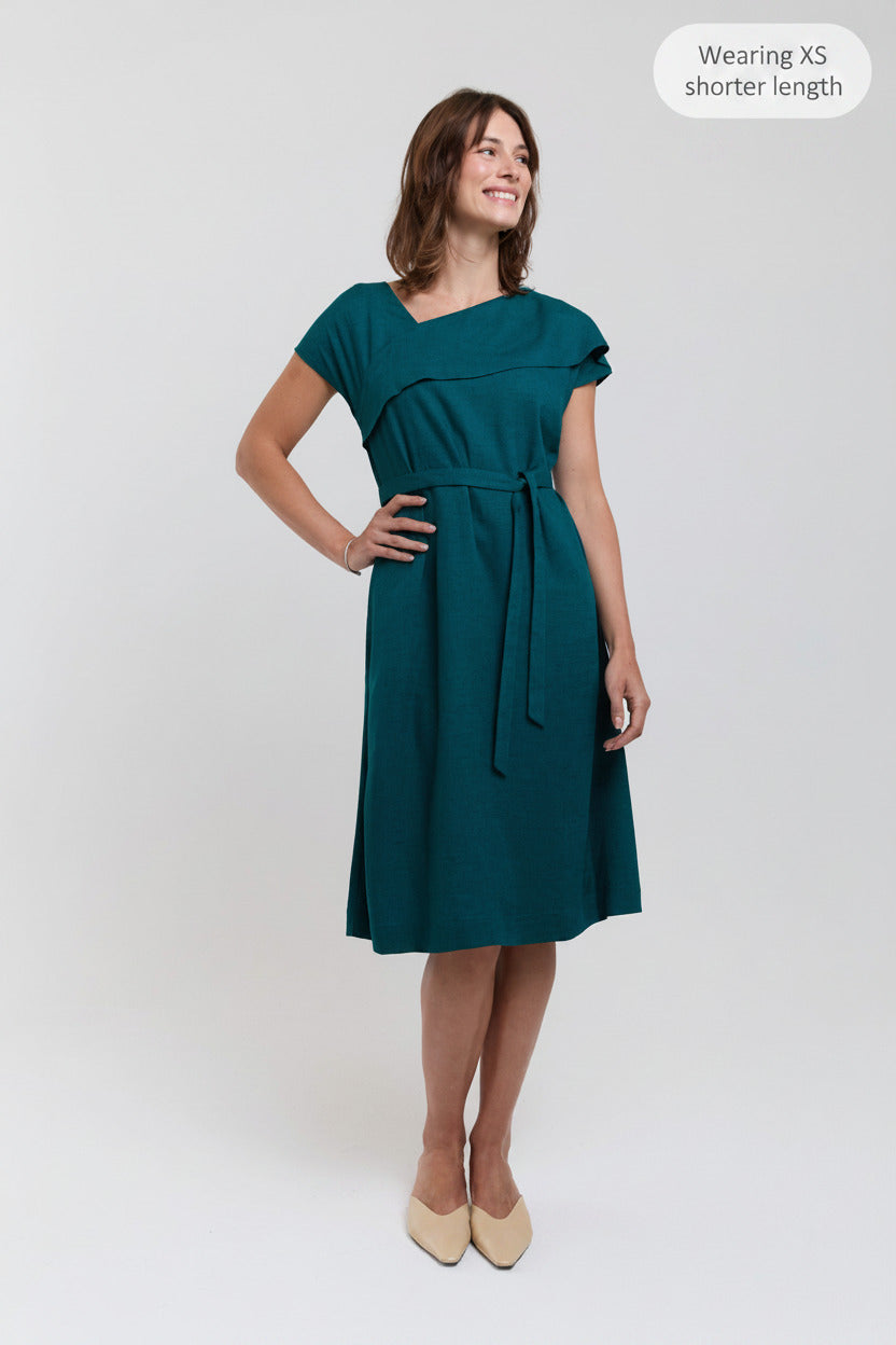 elegantes grünes kleid midi nachhaltige mode damen AYANI