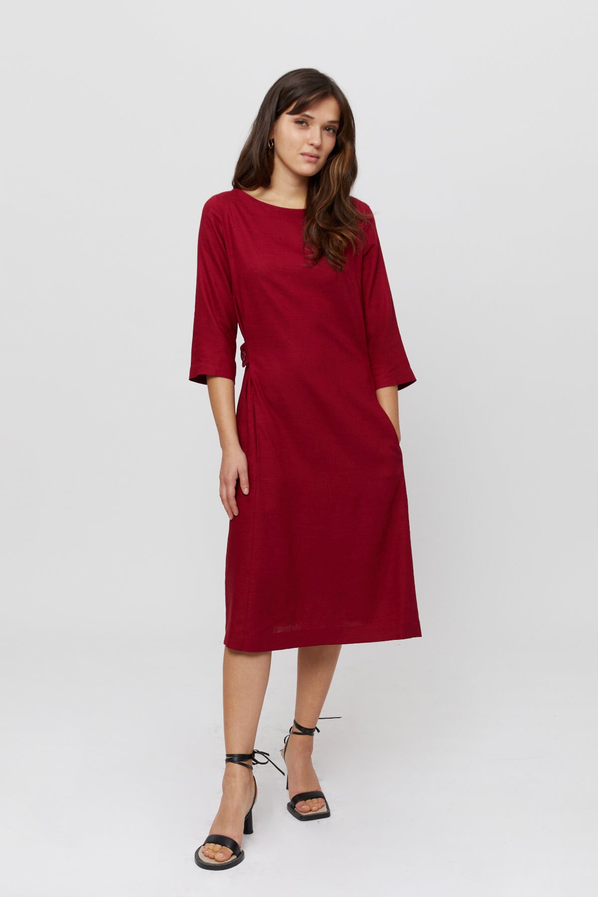 Damen Langes Kleid EMILIA, Elegantes Sommer Leinenkleid in Rot - AYANI