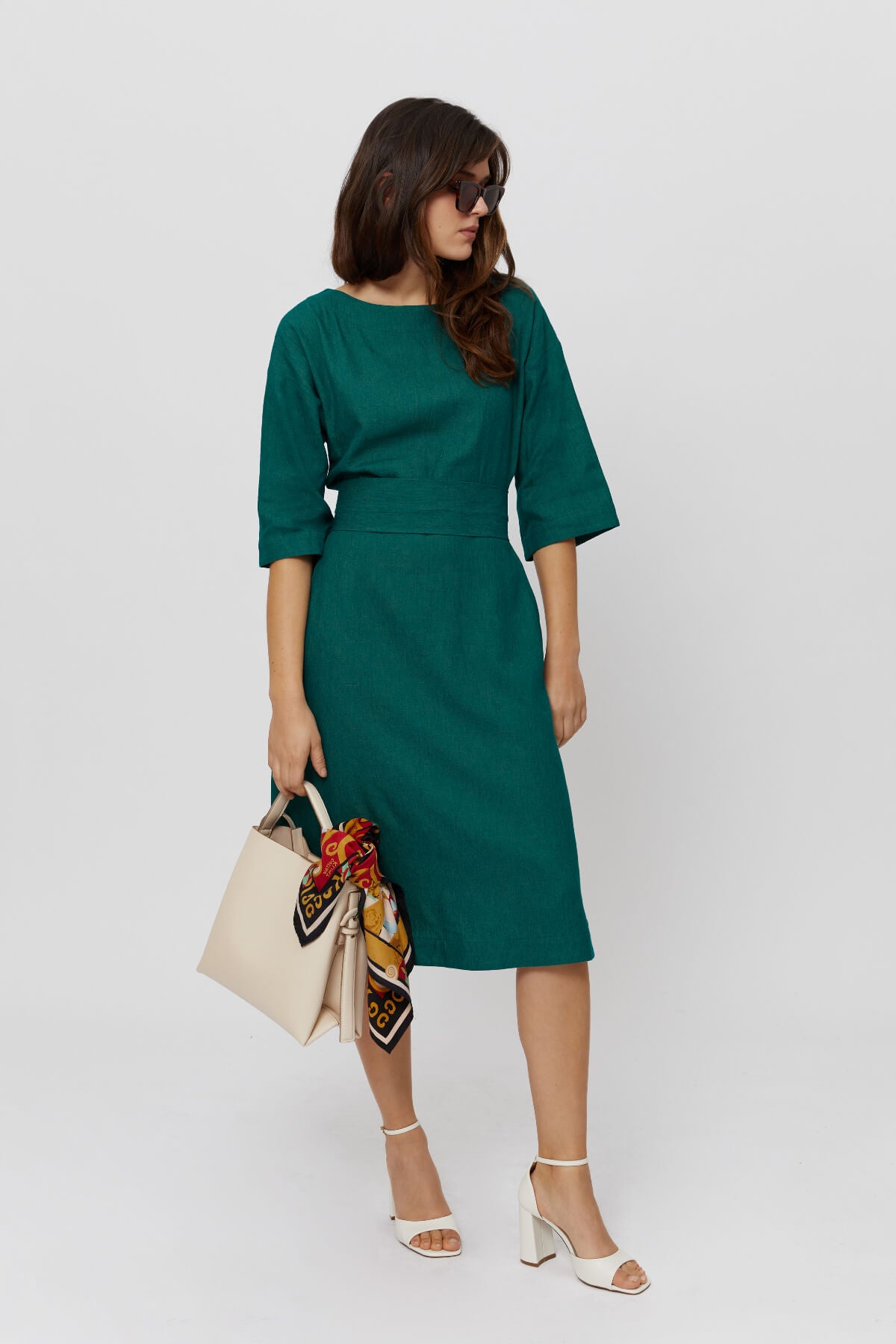 Sommer Leinenkleid grün MANE · Festliches Sommer Kleid 2023 · Kleid aus Leinen · Elegantes grünes Leinenkleid  - AYANI