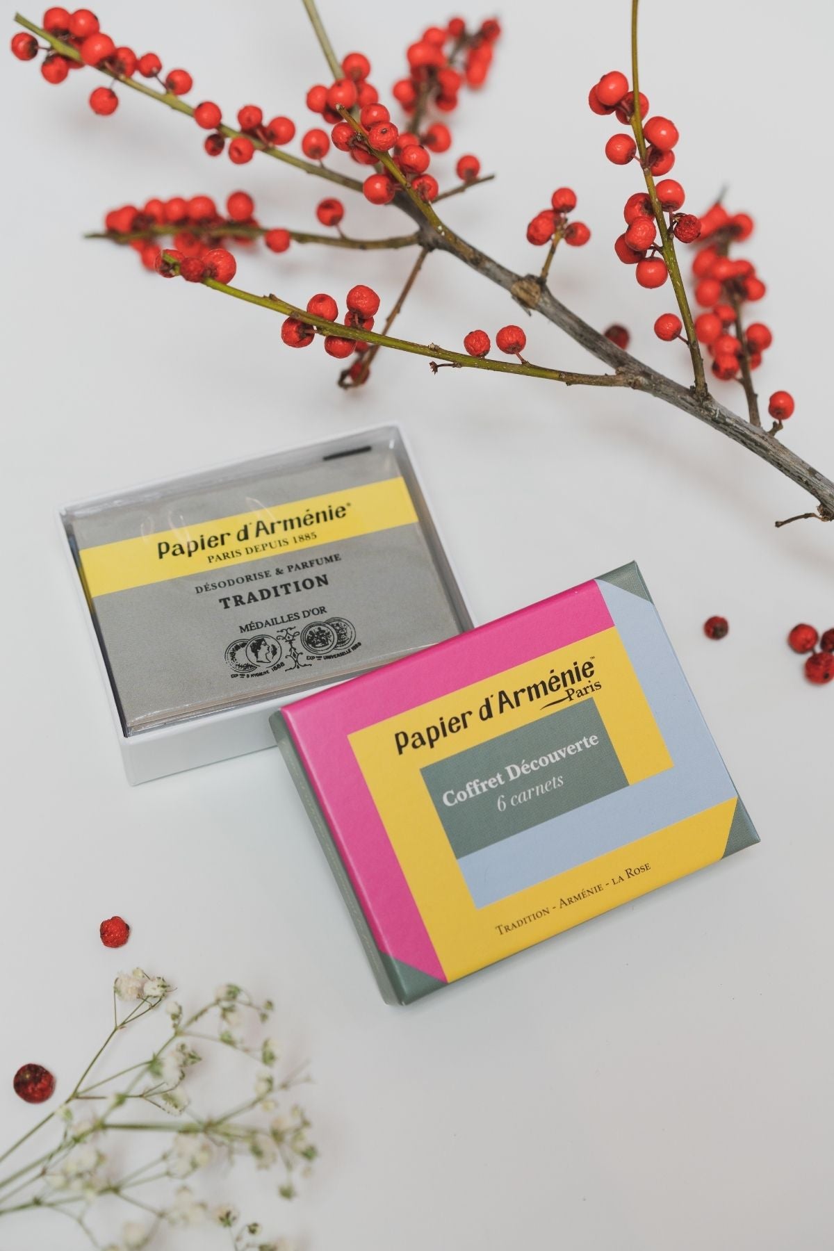 Papier d'Armenie, Gift Box of 6 Booklets