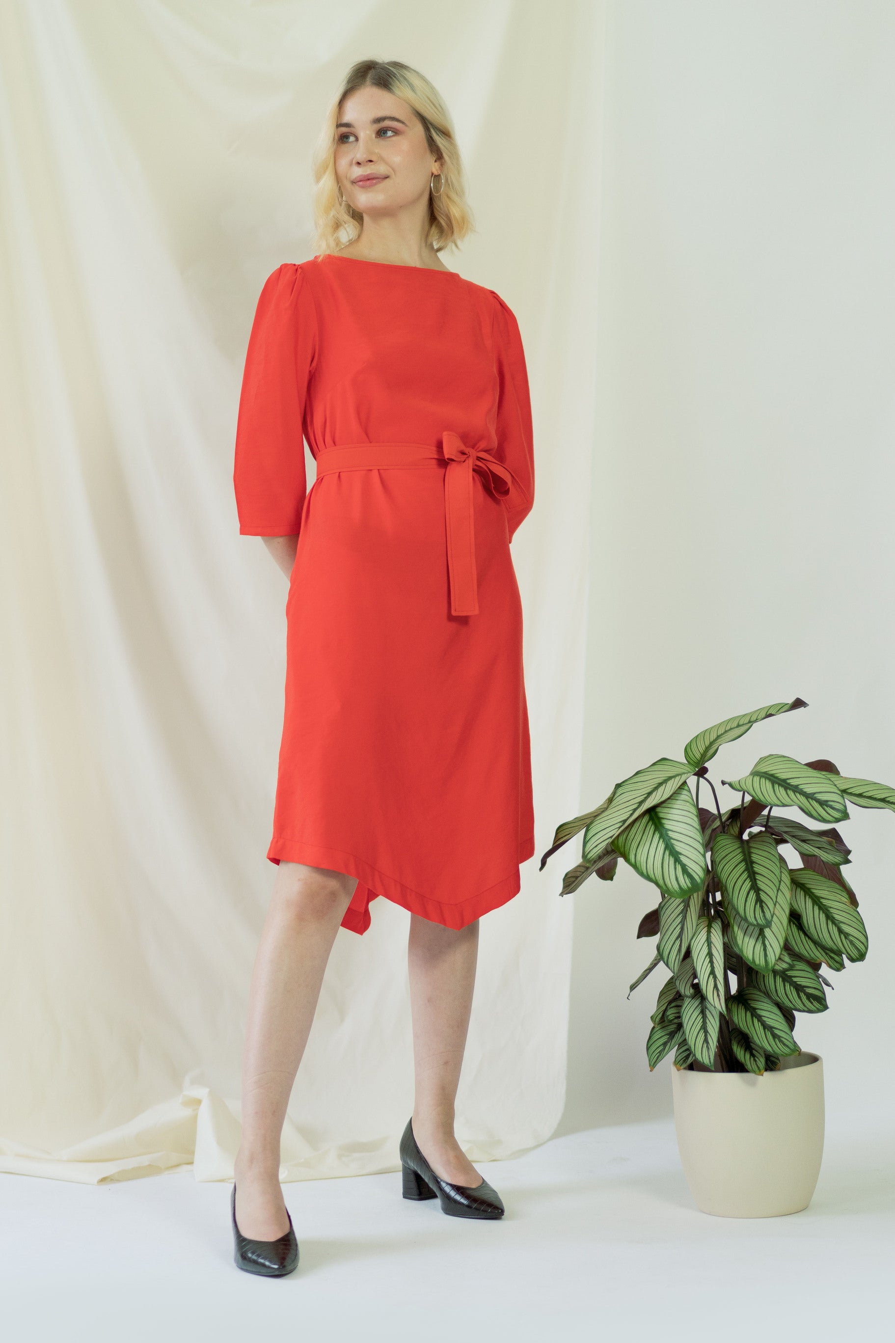 TERESA kleid koralle knielang - AYANI