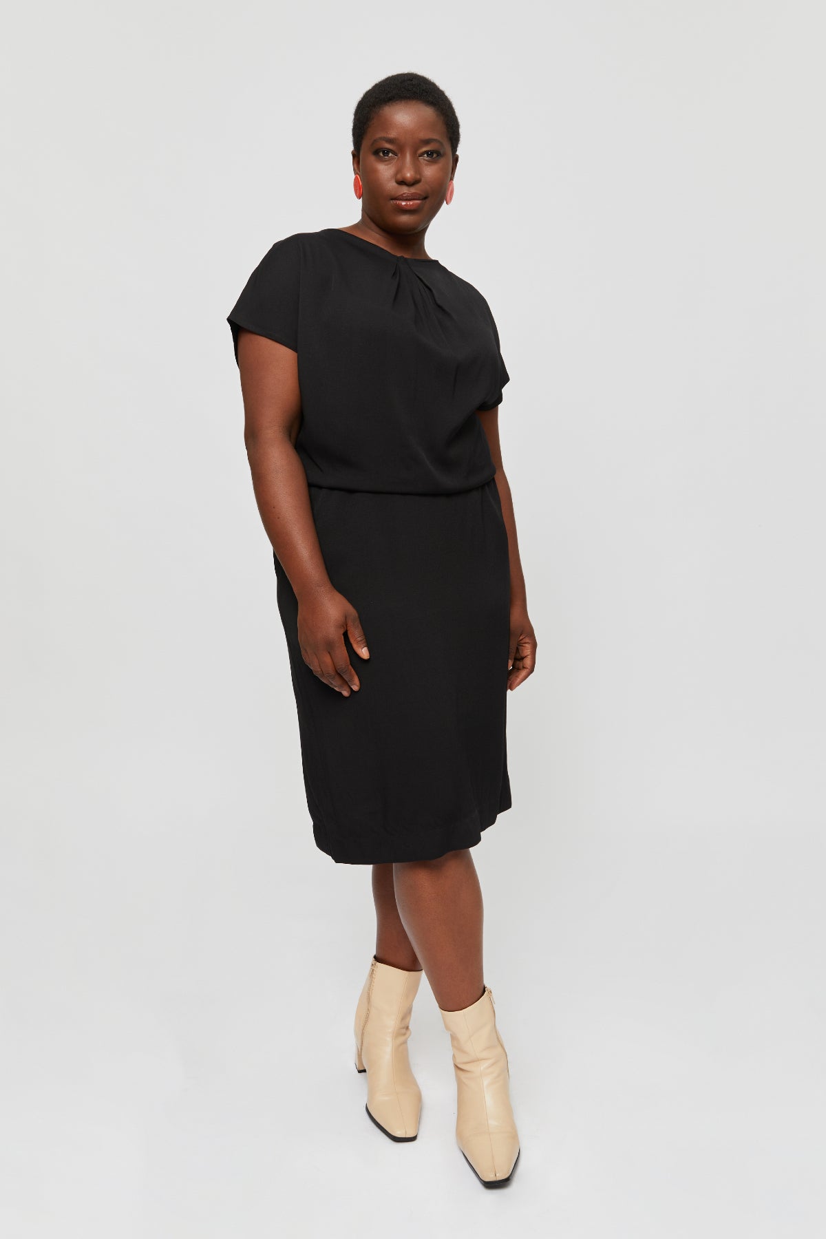 Amy | Midi Dress with Pencil Skirt and Neckline Detail in Black