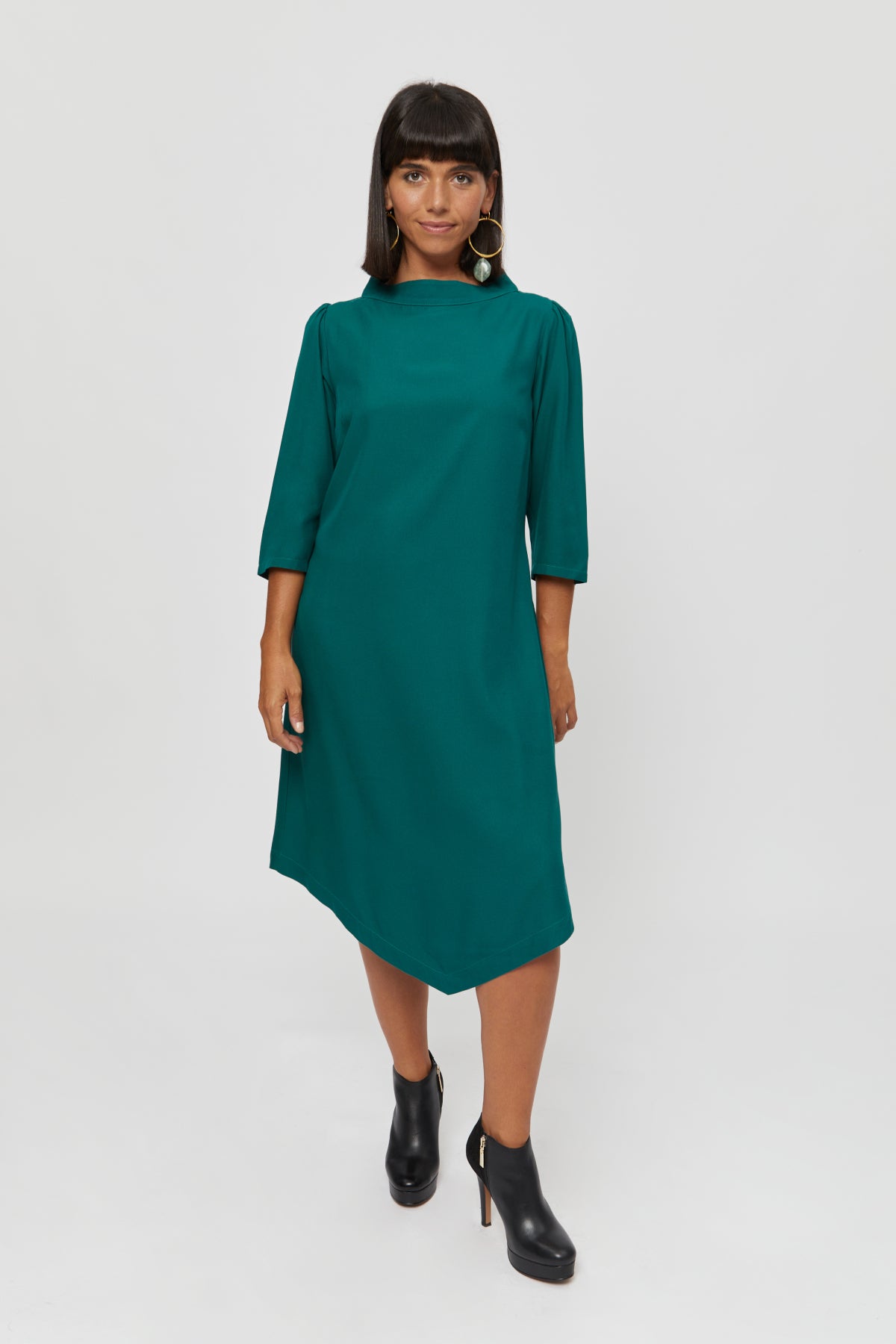 Suzi Belted Angle Dress with Boat Neckline in Emerald Green