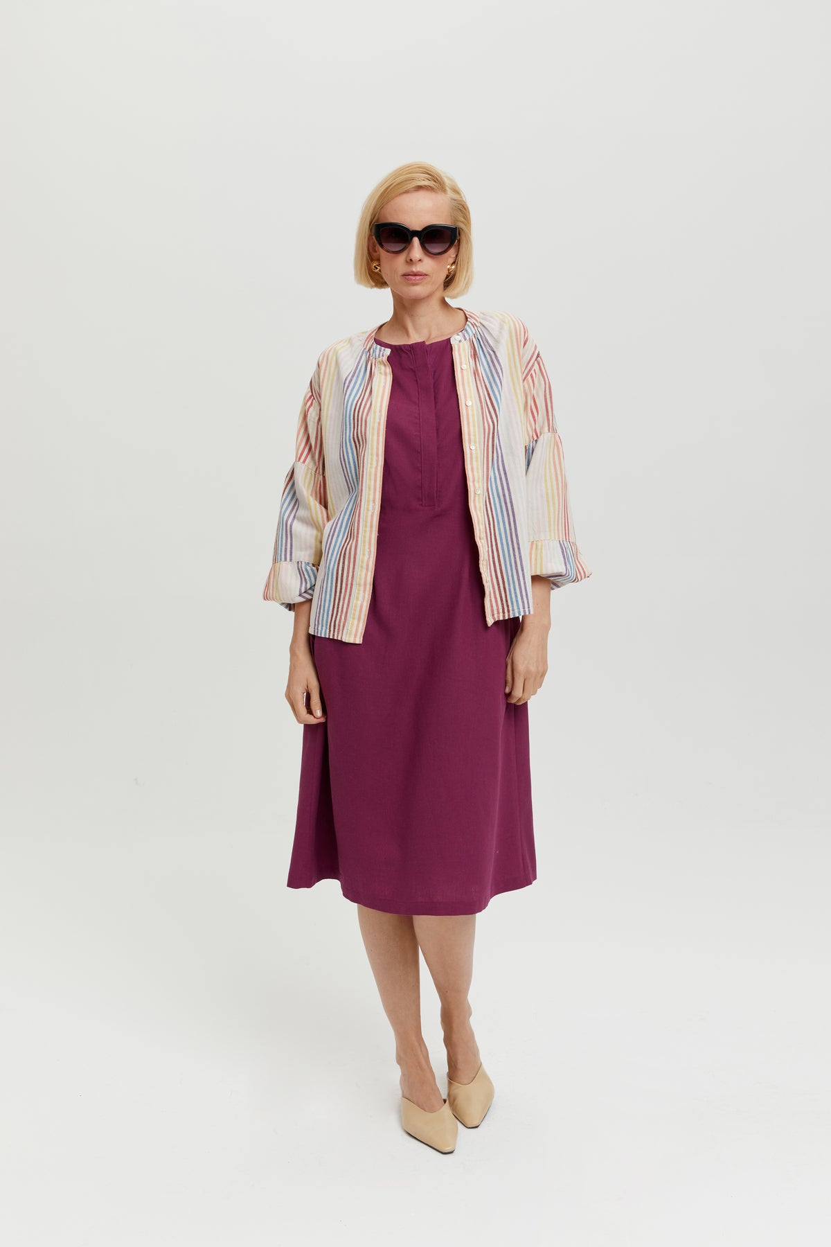 Lusin | Midi Linen Dress with Button-Front in Purple