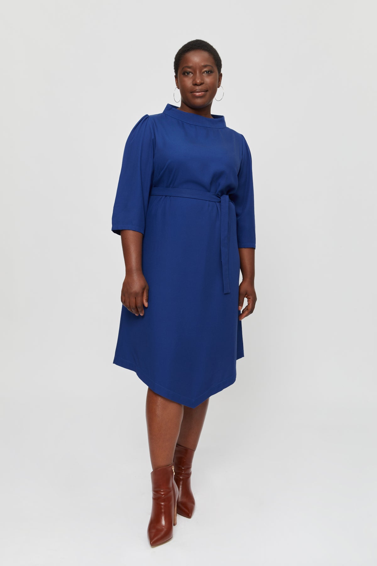 Suzi | Belted Angle Dress with Boat Neckline in Midnight Blue