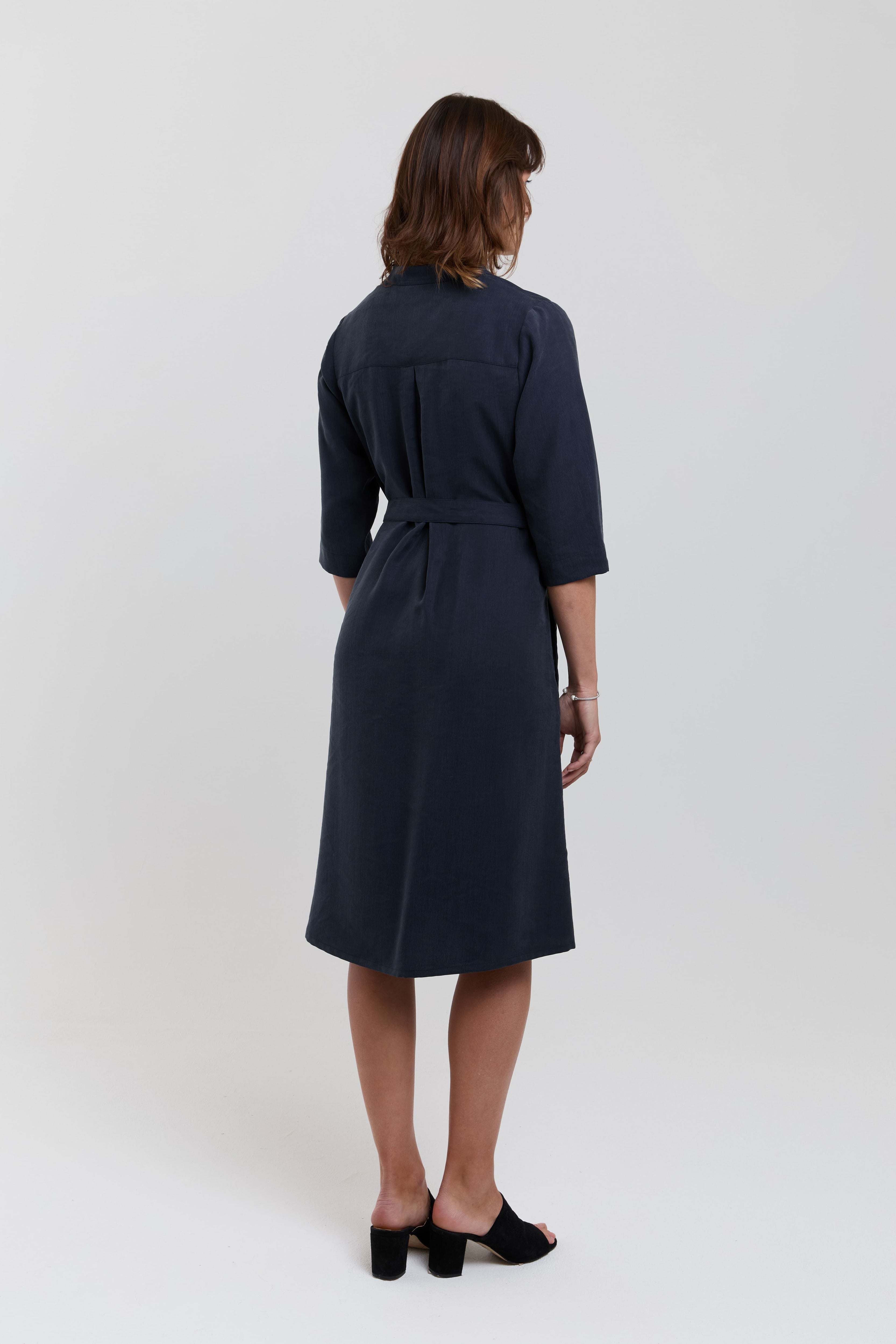 Anne | Shirt Dress in Dark Blue