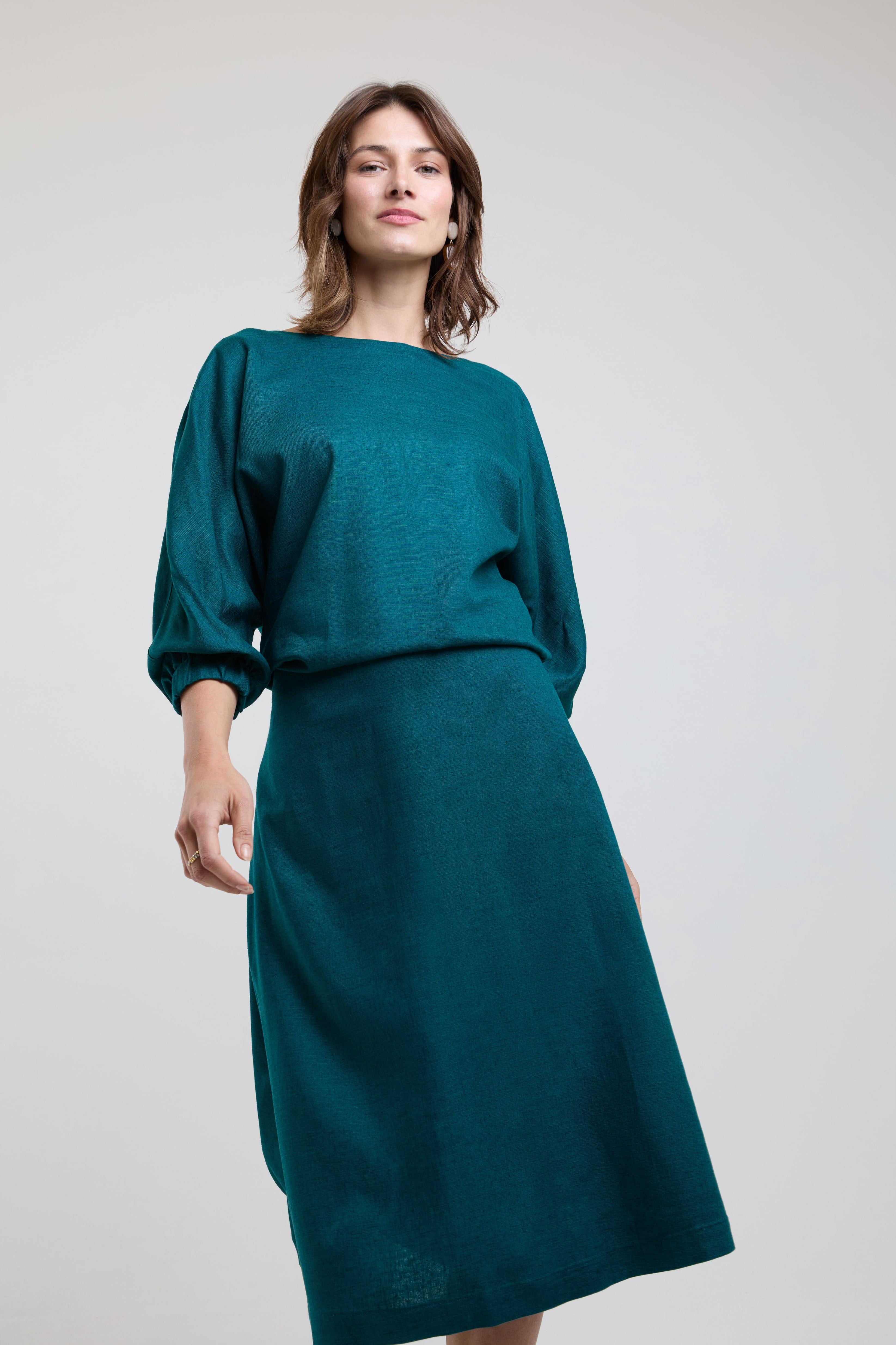 Daniela grünes midi kleid damen sommerkleid mit Taschen AYANI