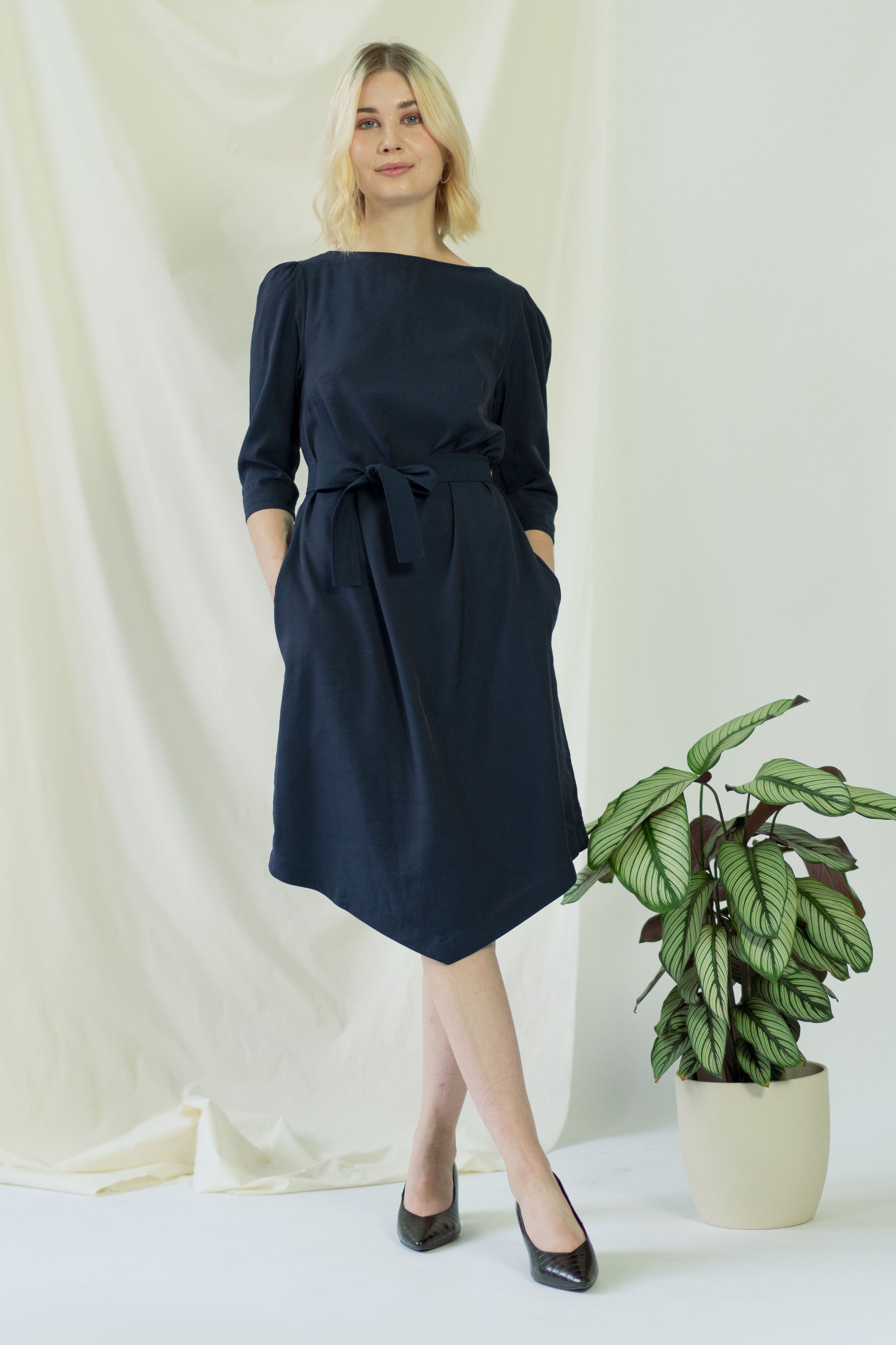 Belted navy outlet dress