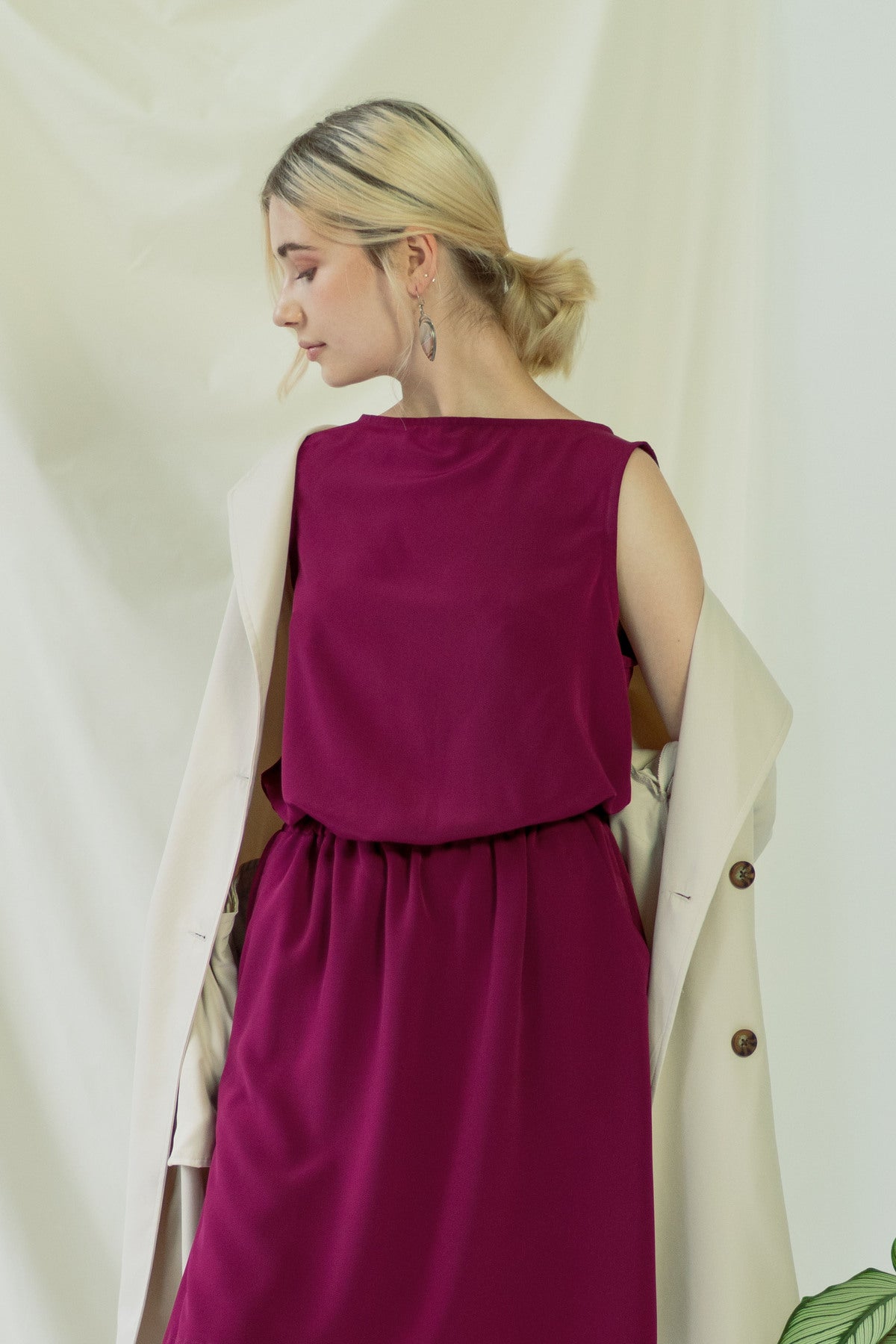 Bella | Sleeveless drapey dress in Magenta